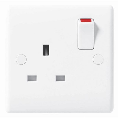 BG Nexus White Single Socket - 821DP