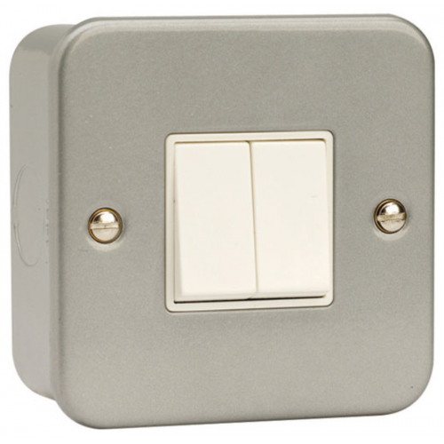 Click CL012 Double Switch 2Gang 2Way & Box 10A Metal Clad